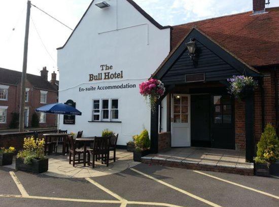 Woodfalls Hotel | The Bull Hotel