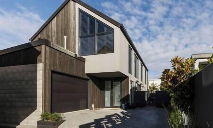 New Plymouth House | The Buller St Retreat
