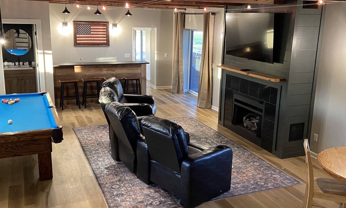 Sedalia House | The Bunkhouse