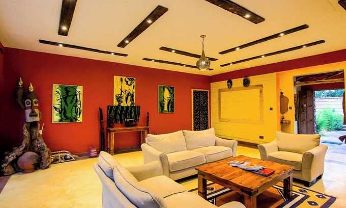 Naivasha House | The Butterfly - Elegant Lake Naivasha Retreat with Sauna, Games & Stunning Views