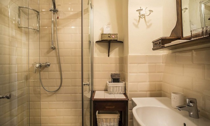 Borgo Venezia Apartment | THE CALAMAIO