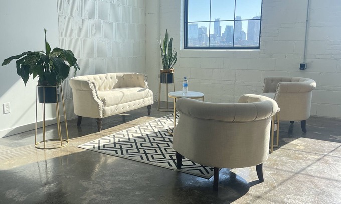 Minneapolis Apartment | The Canvas Natural Light Studio/Event Space Twin Cities