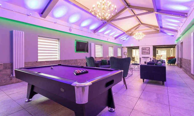 Dobcross House | The Carriage House.