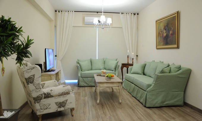 City Centre Apartment | THE CENTRAL SUITE NICOSIA - The Vintage Suite