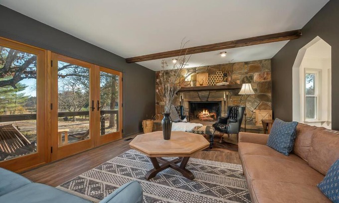Tryon Ski Chalet | The Chalet at Alpine South