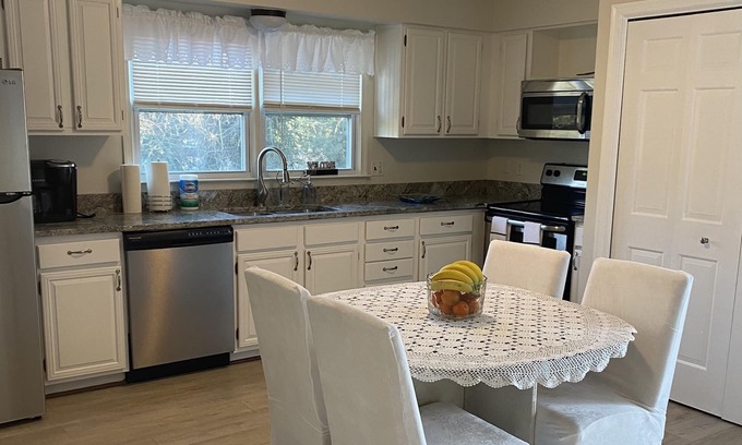 La Plata House | The choice is yours, choose The Overlook!