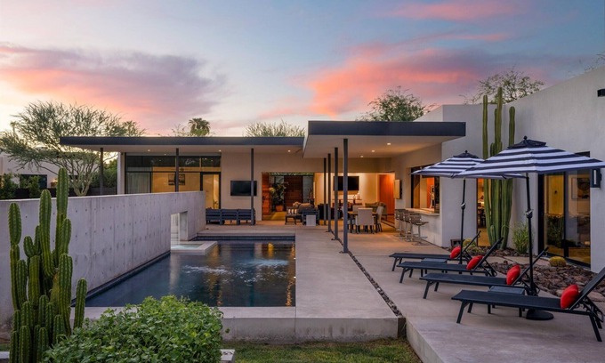 Winfield Place House | The Cholla - Old Town Scottsdale Luxury Villa