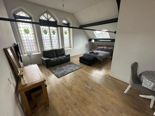 Droylsden House | The Church M