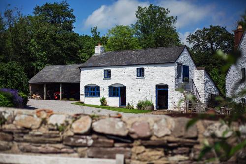Abergavenny House | The Cider House Cottage