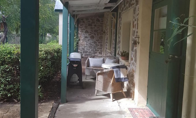 Willyung Bed & Breakfast | THE COACH HOUSE WILLYUNG