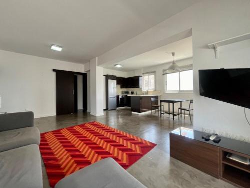 Acropolis Apartment | The Comfort Stay in Nicosia Verenikis - Platform 357