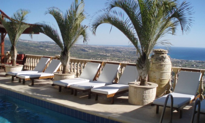 Peyia Town Villa | The "Coral Suite" Villa. Large Party Groups, Weddings, Anniversaries