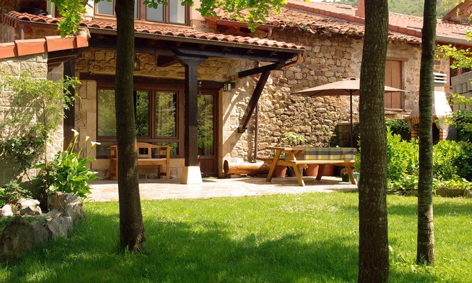 Cieza House | THE CORNER OF BESAYA. A mountain house in the Saja-Besaya reserve
