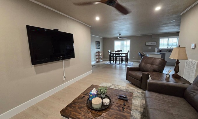 Driver House | The Cottage at Mahase