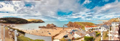 Hope-Cove Hotel | The Cottage Hotel