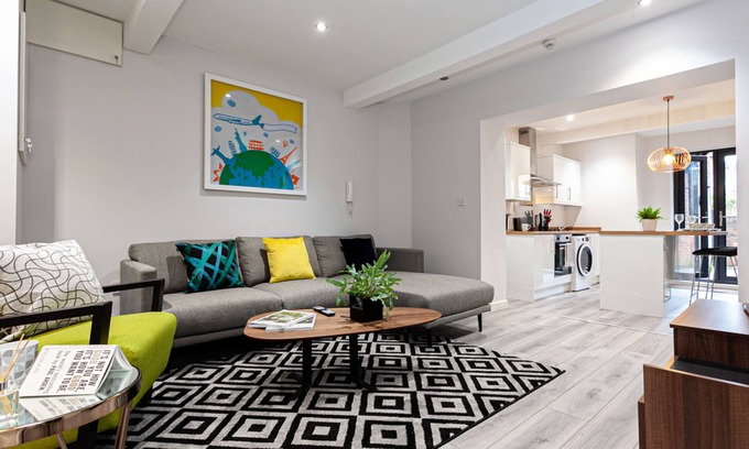 Preston Apartment | The Courtyard- City Haven Preston