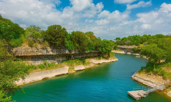 Clifton Cottage | The Cove at Whitney Unit A: Luxury Lakefront Retreat with Semi-Private Cove and Fire Pit