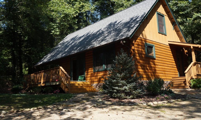 Black Mountain Cabin | The Cozy Cabin In Black Mountain