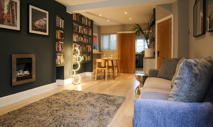 Hoole Cottage | The Cozy Nook - an annex that sleeps 2 guests in 1 bedroom