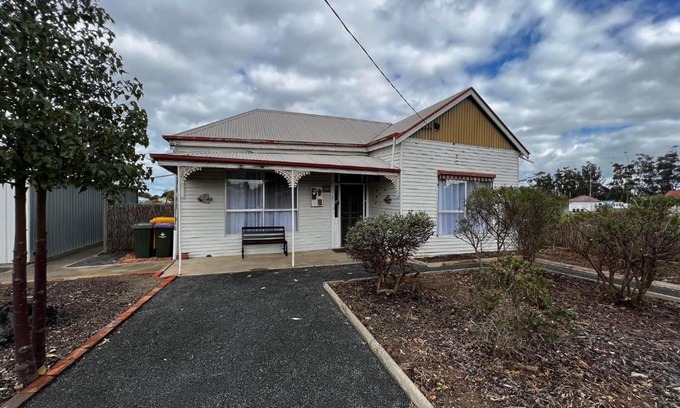 Murtoa House | The Crooked Cottage