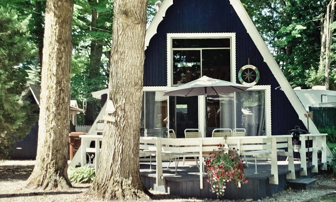 Crystal Cabin | The Crystal Lake Cabin