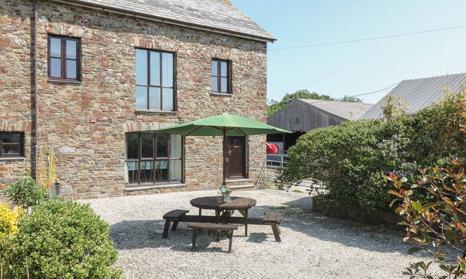 Bude Cottage | THE DAIRY, family friendly, with a garden in Bude