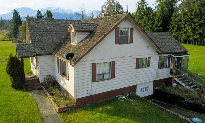 Port Angeles East House | The Deer Park Farmhouse with Panoramic Olympic Mountain Views
