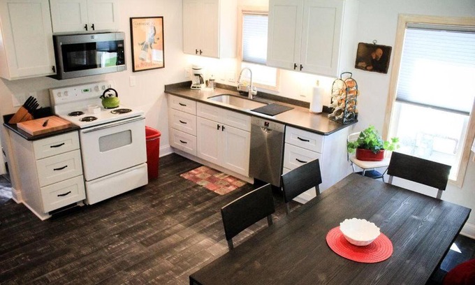 Albert Lea House | The Dollar House