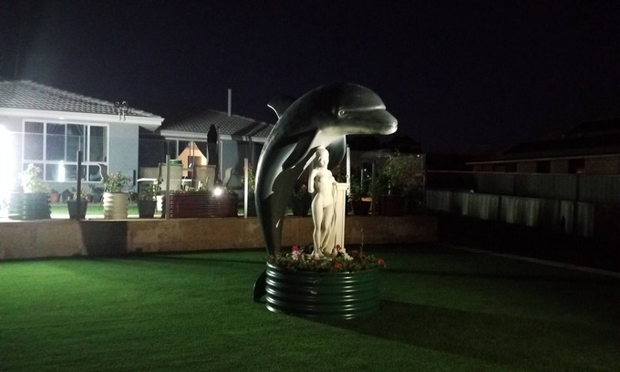 Australind House | THE DOLPHIN PLACE ON THE ESTUARY.