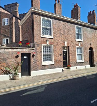Chester House | The Duke's Townhouse