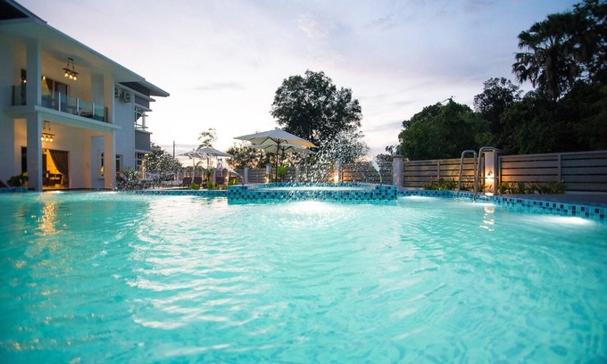Ayer Molek Villa | The Duyong Dream