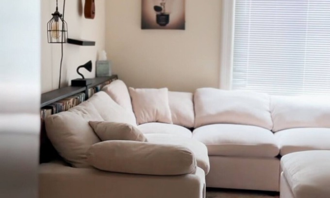 Champaign Apartment | The Edge: Double King Bedroom Suite