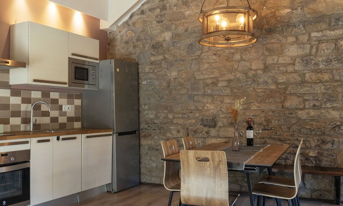 Broto House | the edge of chelis