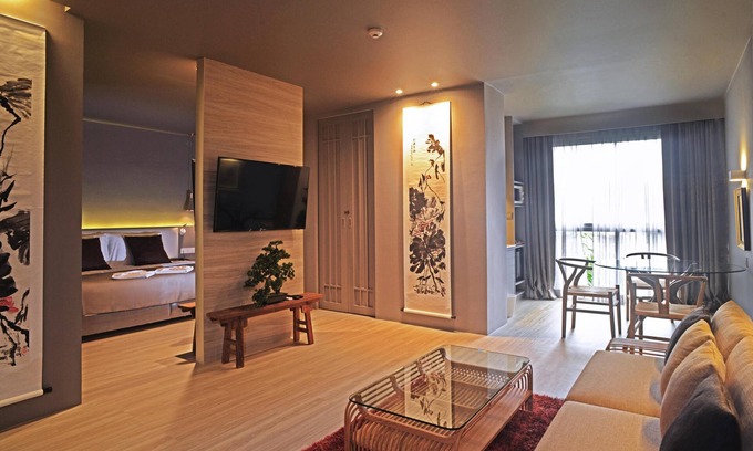 Talat Yai Hotel | The elegant Executive Suite in Phuket Town