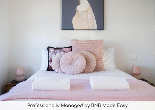 Orange Apartment | The Elm Apartments - The Pink Room