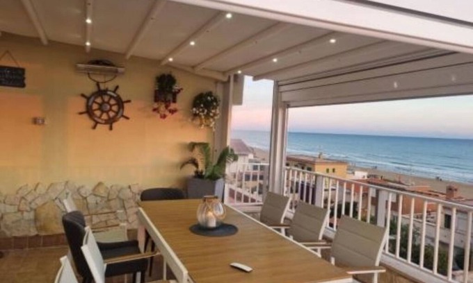 Torvaianica Apartment | The Enchanting Panorama