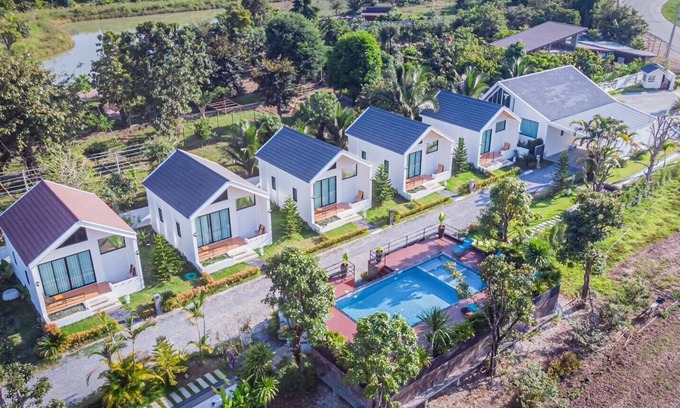 Wiang Chiang Rung Resort | The Estretto Resort