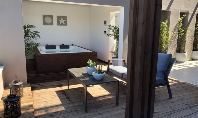 Messonghi Apartment | The Exclusive Premier Suite at the Ionian Eye