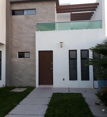 San Luis Potosi House | The Family House