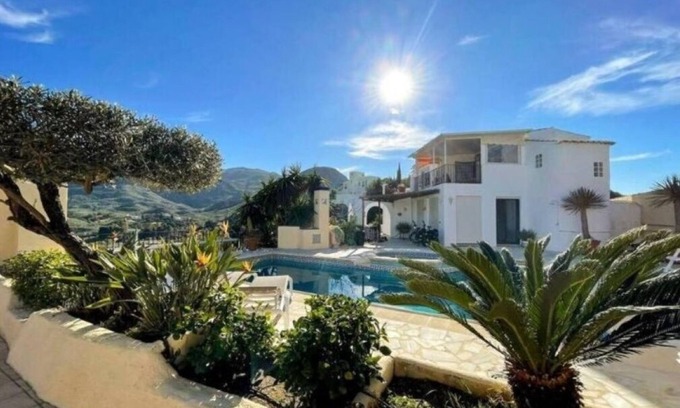 Turre House | The Faramondos
