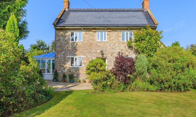 Honiton Cottage | The Farmhouse, Ley Farm