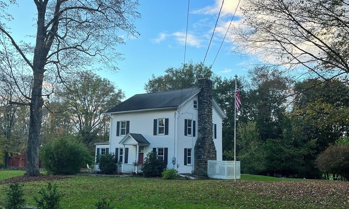 New Milford Other | The farmhouse on the Hills