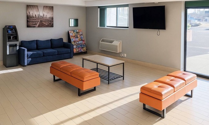 Floral Park Hotel | The Floral Park Motor Lodge