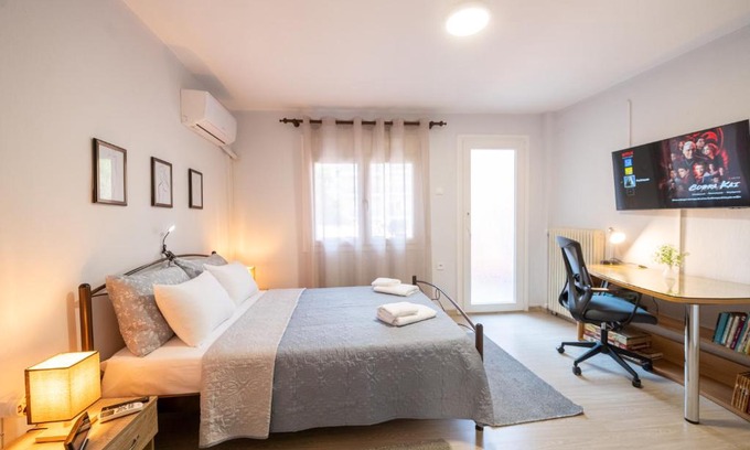 Florina Apartment | The Florina Park House
