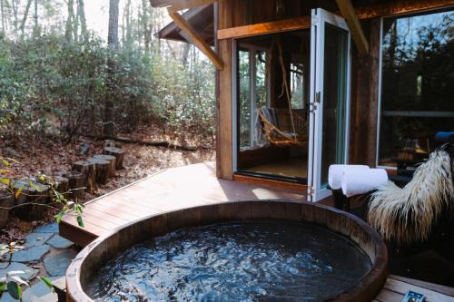 Fairview Apartment | The Forest Bathhouse - Sauna, Soak, & Luxury