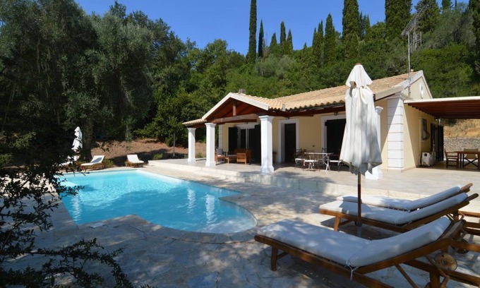 Dafnata Villa | The Forest Villa - Peace and relaxation in an idyllic location