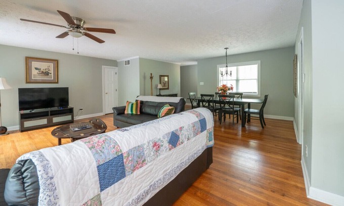 Winston - Salem House | The Foxcroft Retreat