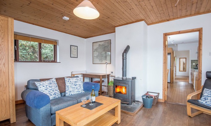 St Ishmaels Cottage | The Gann Quarry, Holiday property St Ishmaels, Near Dale, Sleeps 4, 3 bedrooms, bathrooms
