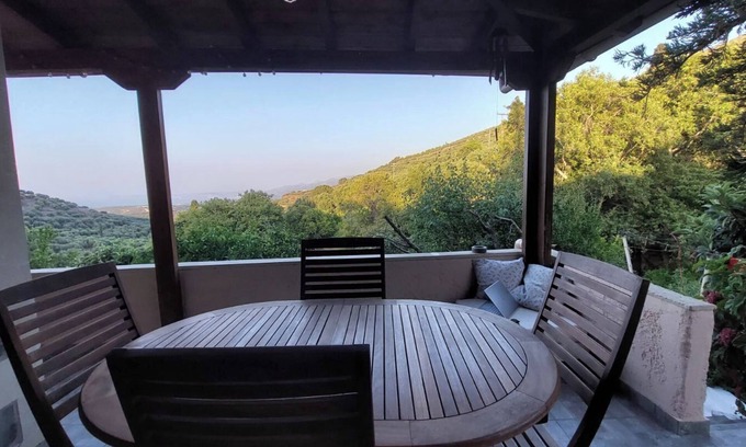 Pefki Cottage | The Garden House, Sitia