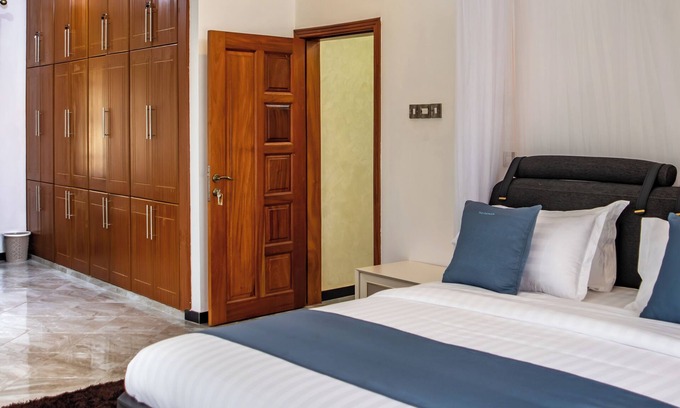Kabale Bed & Breakfast | The Georges' Residence a luxurious villa providing white glove services.